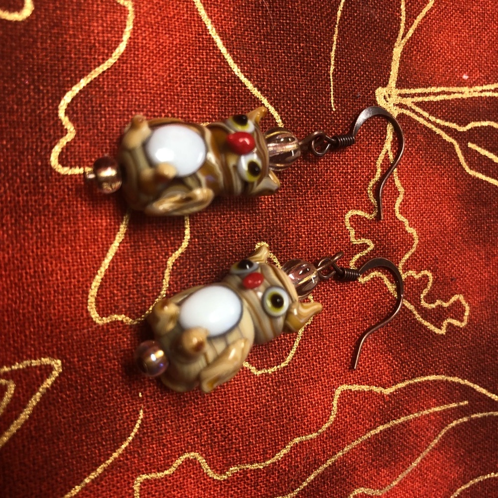 Owl glass bead earrings! Cute Fun!